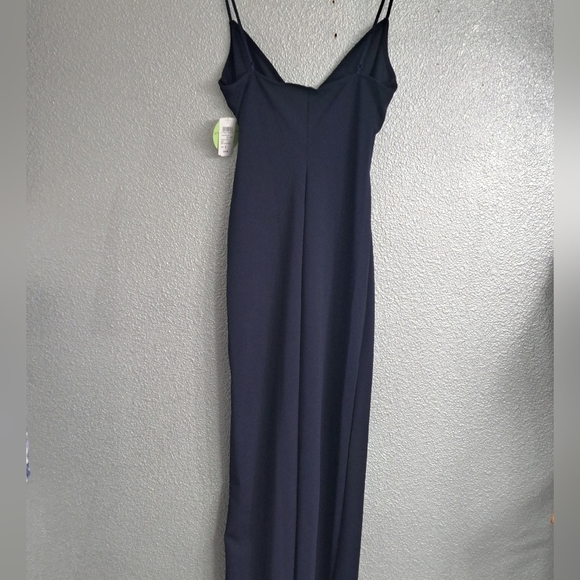 NWT Windsor Formal/Prom Gown With Thigh High Side Split  Size M - Picture 7 of 9